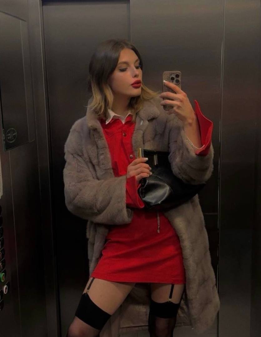 Ева