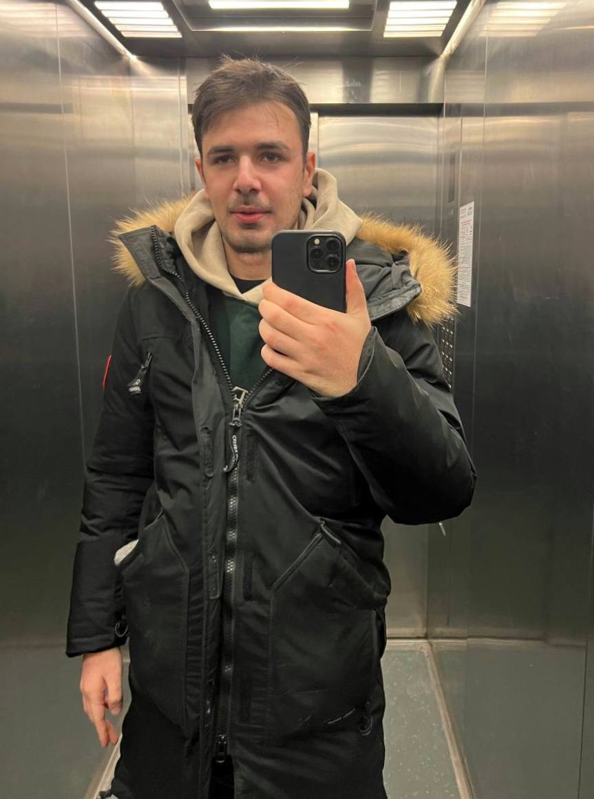 Максим