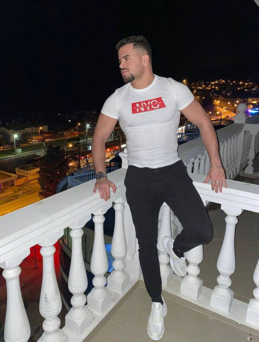 Роберт